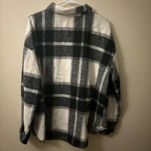 Amazon Flannel Jacket - Picture 2 of 2